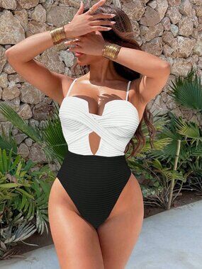 Black And White Casual Women's Springbreak Color Block One-Piece Suit